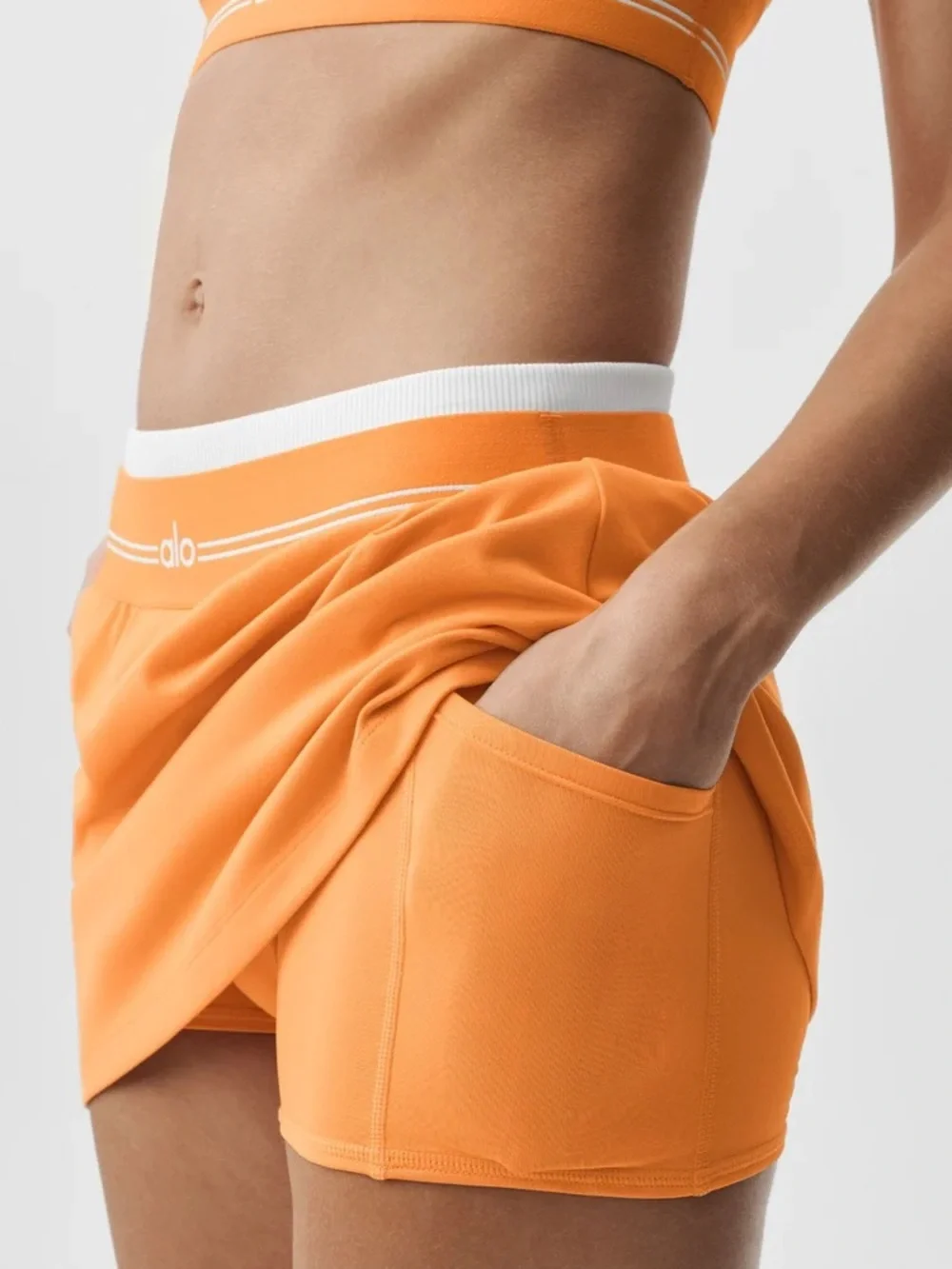 NWT ALO Airbrush Better Together Tennis Skirt - Satsuma Breeze - Size small